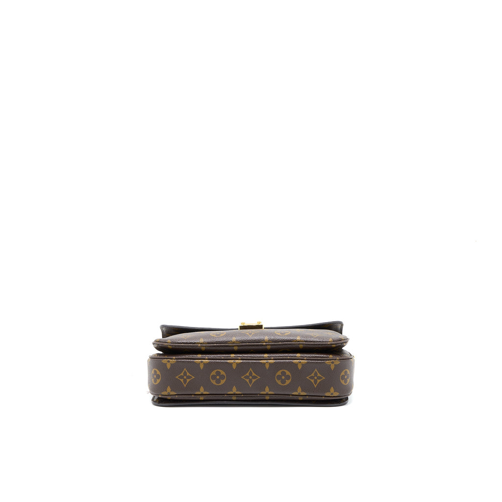 louis-vuitton-pochette-metis-monogram-canvas-ghw-7