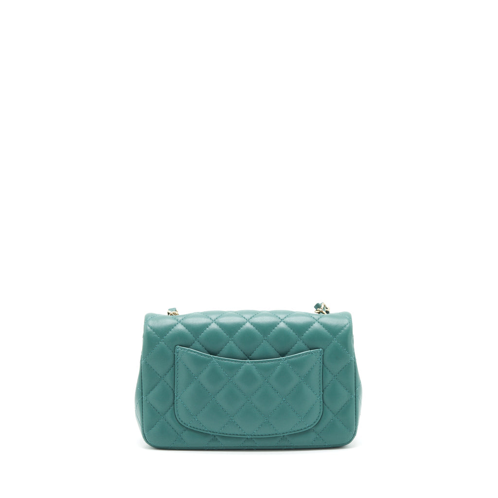 chanel-21a-mini-rectangular-flap-bag-lambskin-light-green-lghw-microchip