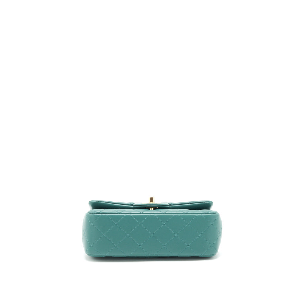chanel-21a-mini-rectangular-flap-bag-lambskin-light-green-lghw-microchip
