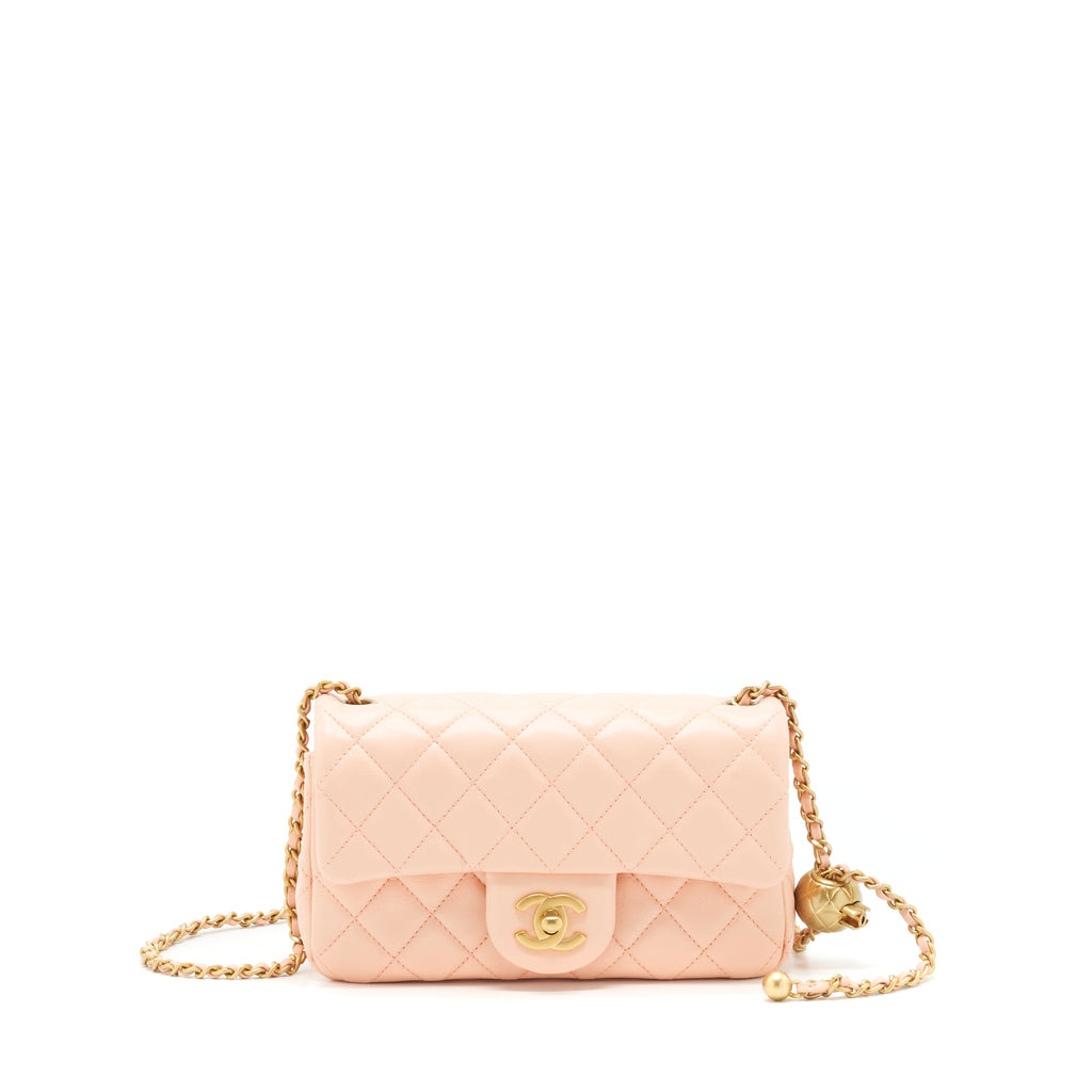 chanel-22c-pearl-crush-mini-rectangular-flap-bag-lambskin-light-orange-peach-ghw