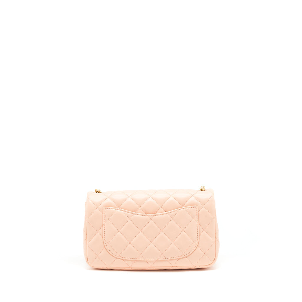 chanel-22c-pearl-crush-mini-rectangular-flap-bag-lambskin-light-orange-peach-ghw