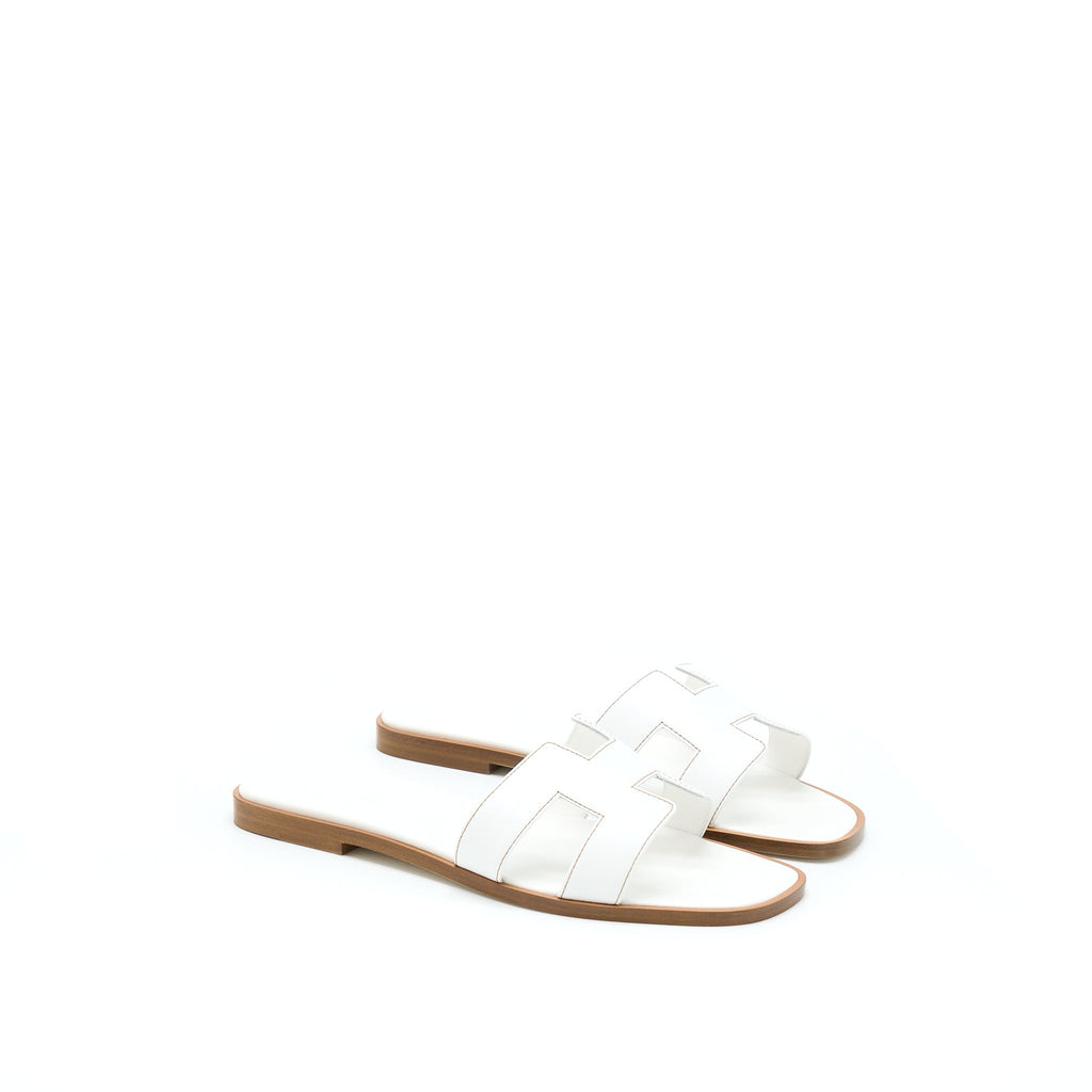hermes-size-37-oran-sandal-blanc