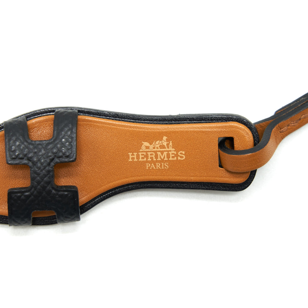 hermes-oran-nano-charm-noir-naturel-copy