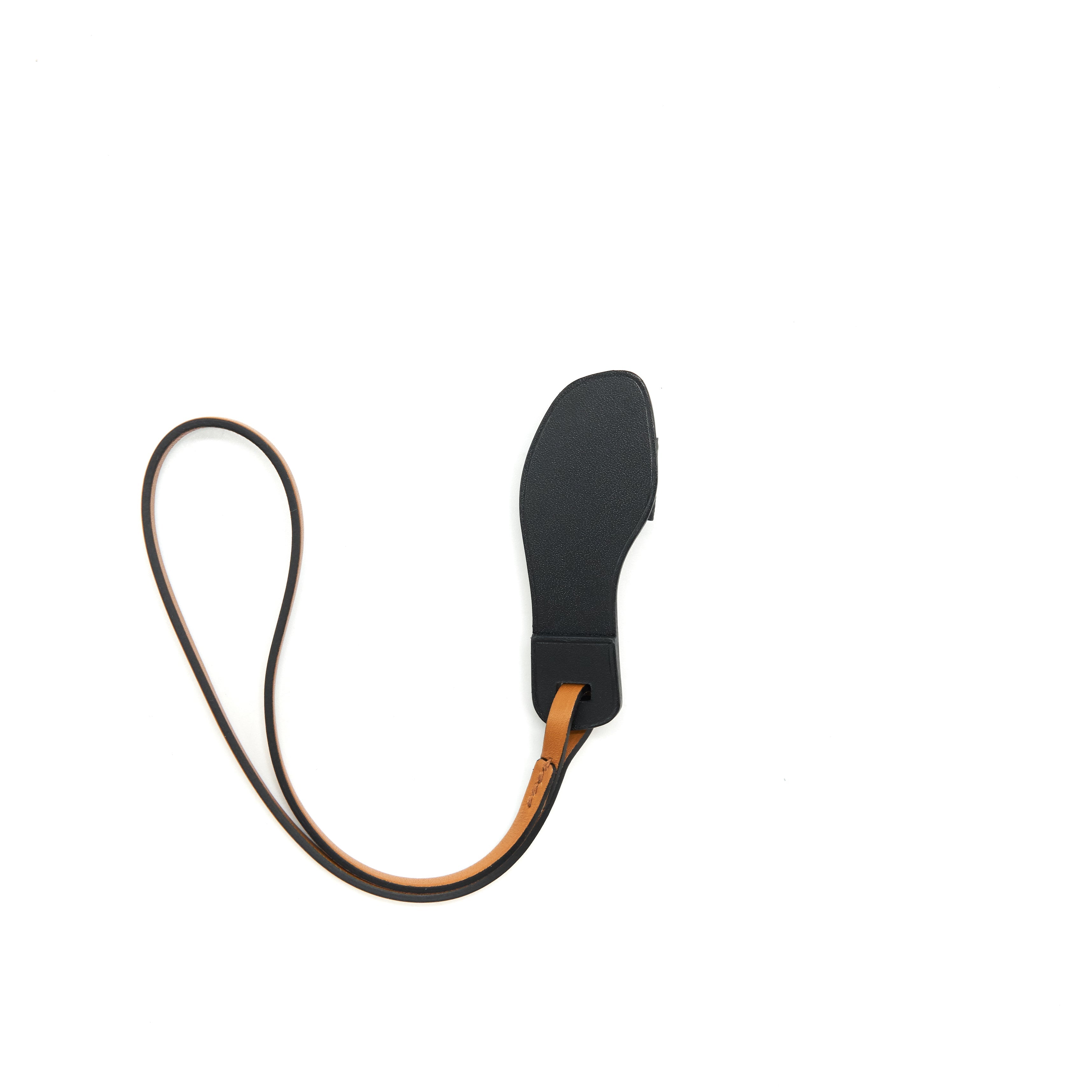 hermes-oran-nano-charm-noir-naturel-copy