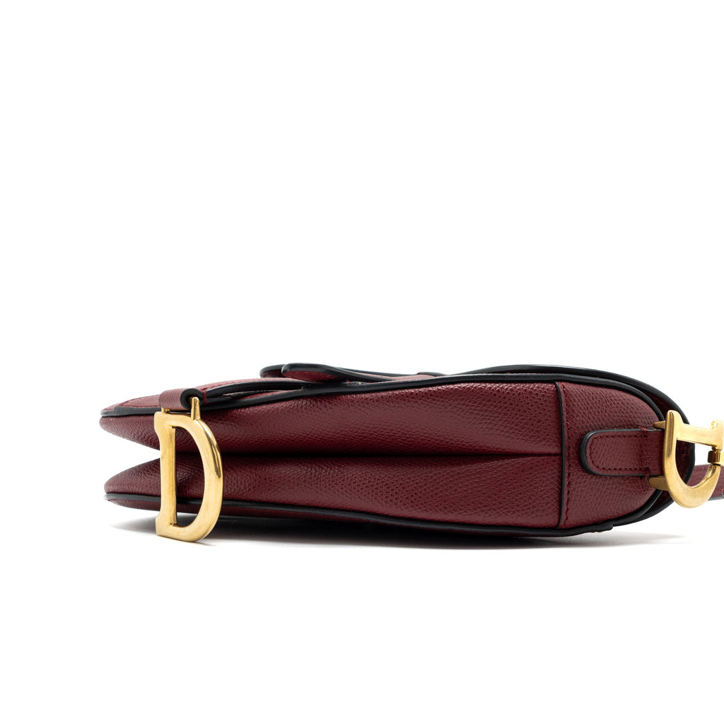 dior-mini-saddle-bag-grained-calfskin-red-ghw