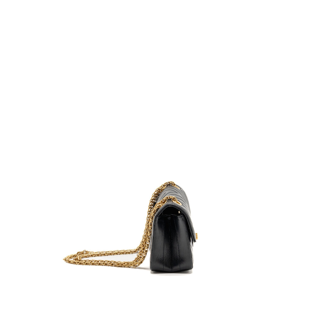 chanel-chevron-mini-reissue-flap-bag-calfskin-black-ghw-microchip