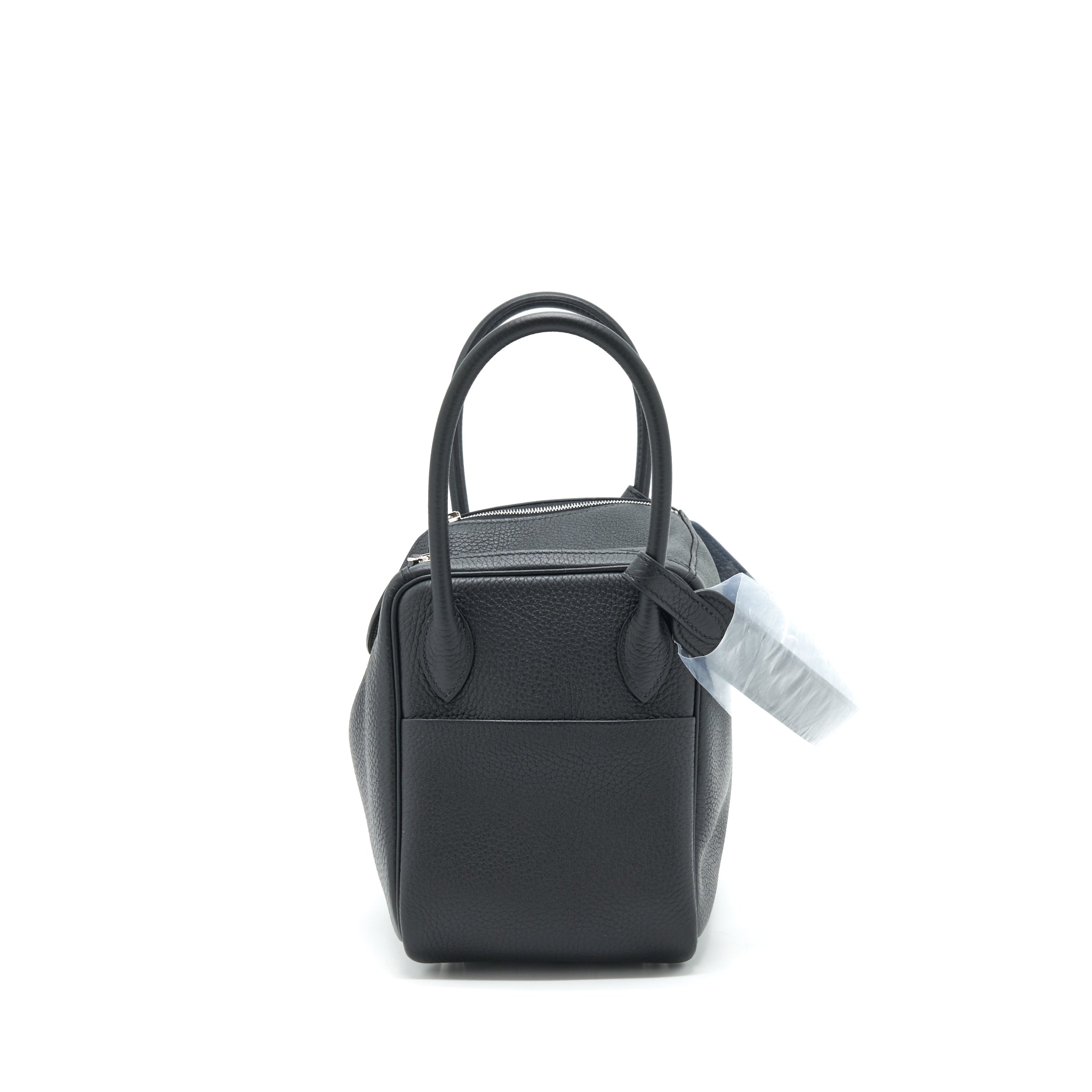 hermes-lindy-26-clemence-black-shw-stamp-z-1