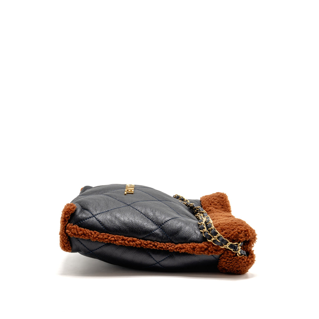 chanel-small-22-bag-shiny-aged-lambskin-shearling-navy-dark-brown-ghw-microchip