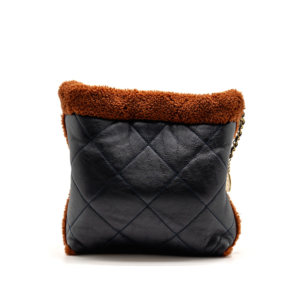 chanel-small-22-bag-shiny-aged-lambskin-shearling-navy-dark-brown-ghw-microchip