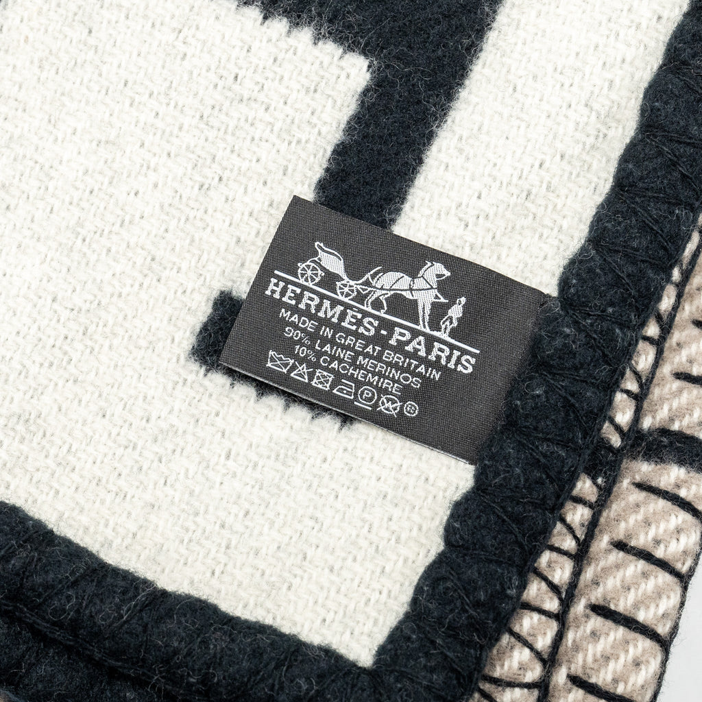 hermes-avalon-throw-blanket-wool-black-multicolour