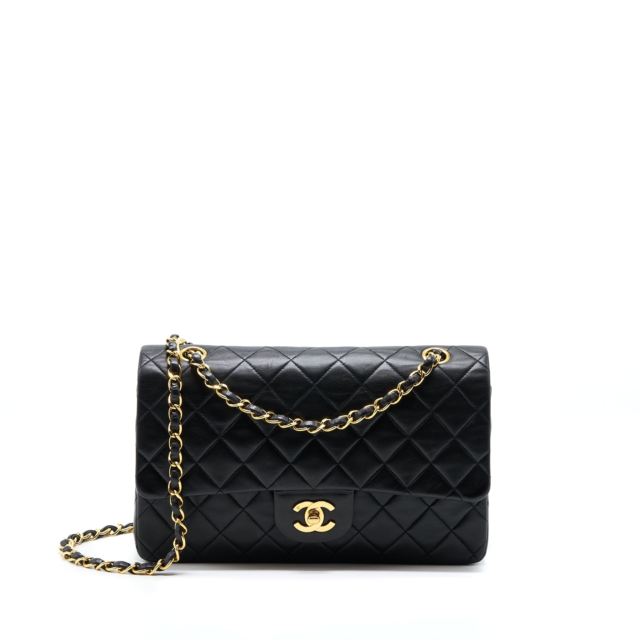 chanel-vintage-medium-flap-bag-lambskin-ghw