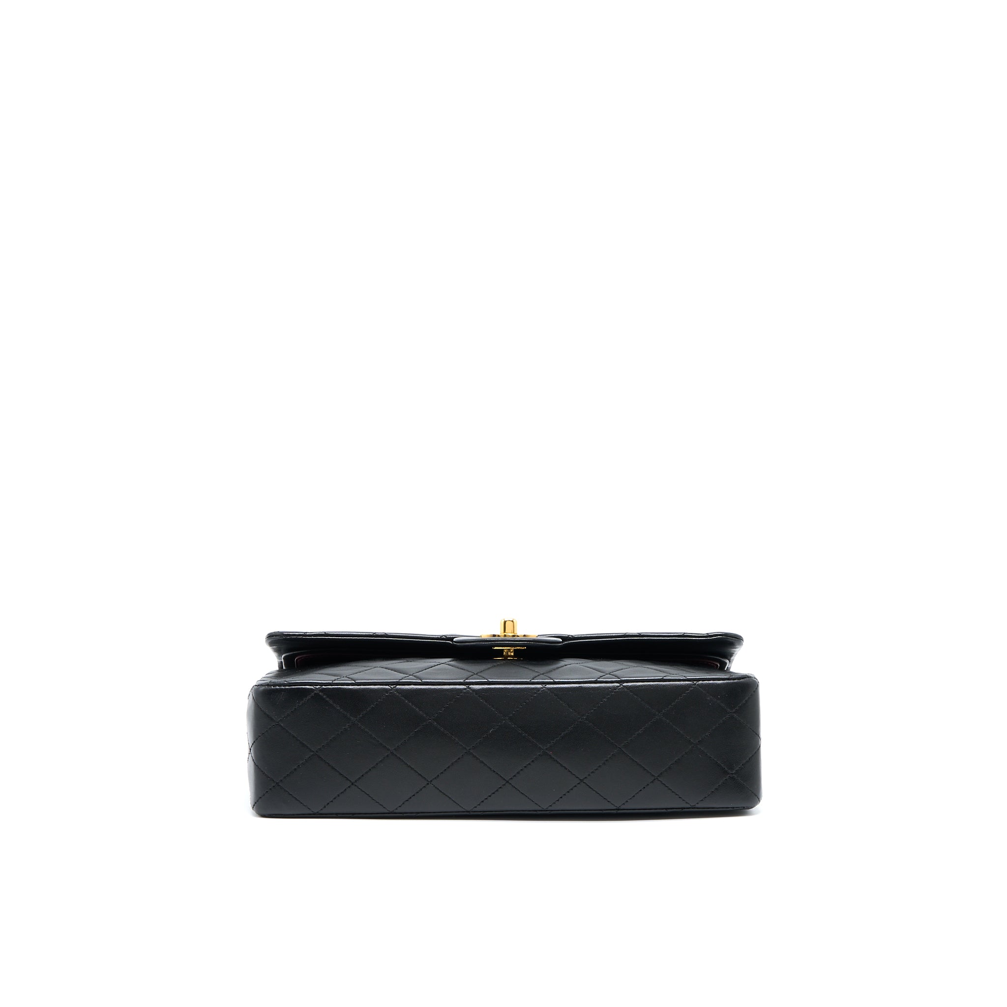 chanel-vintage-medium-flap-bag-lambskin-ghw