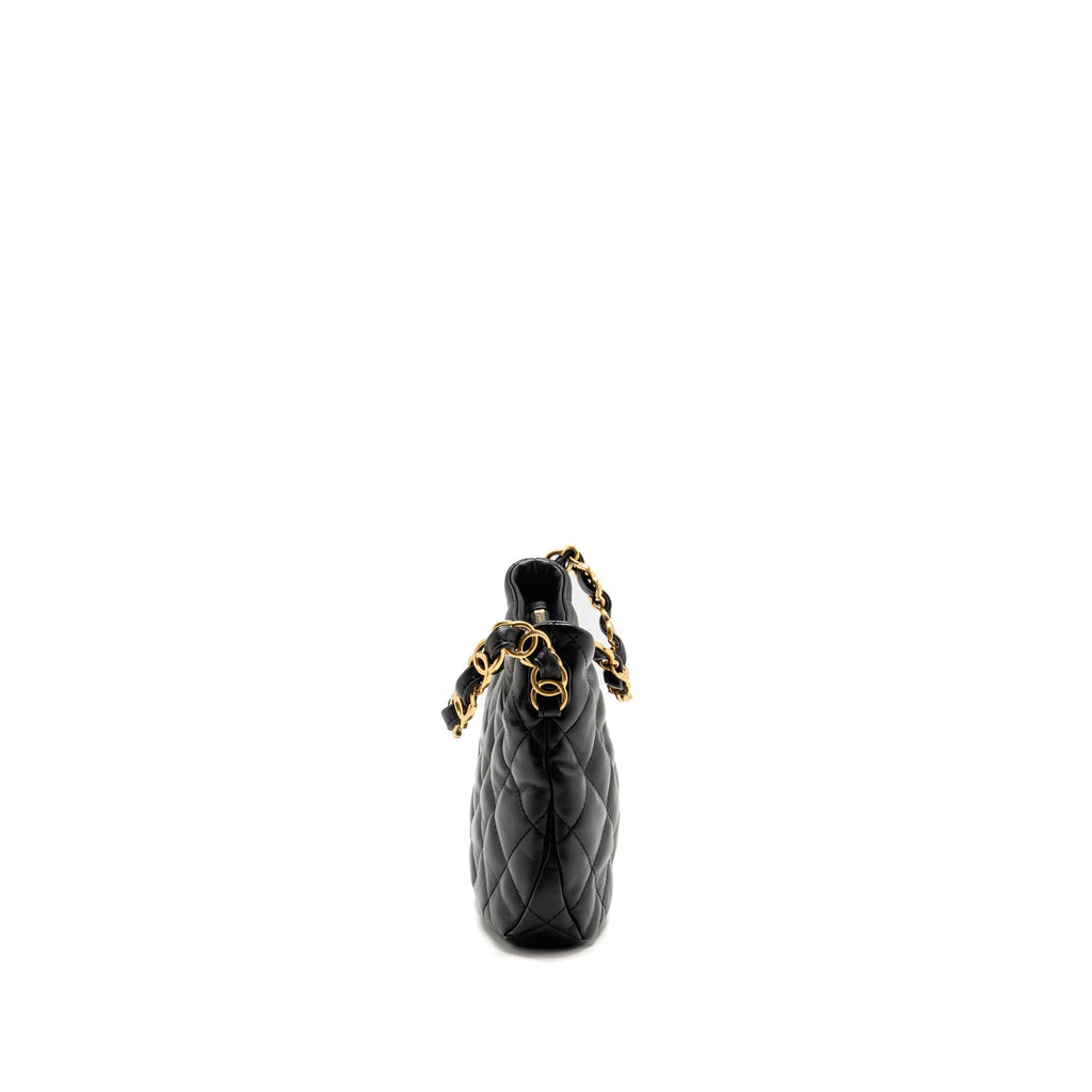 chanel-22k-hobo-shoulder-bag-lambskin-black-ghw-microchip-2