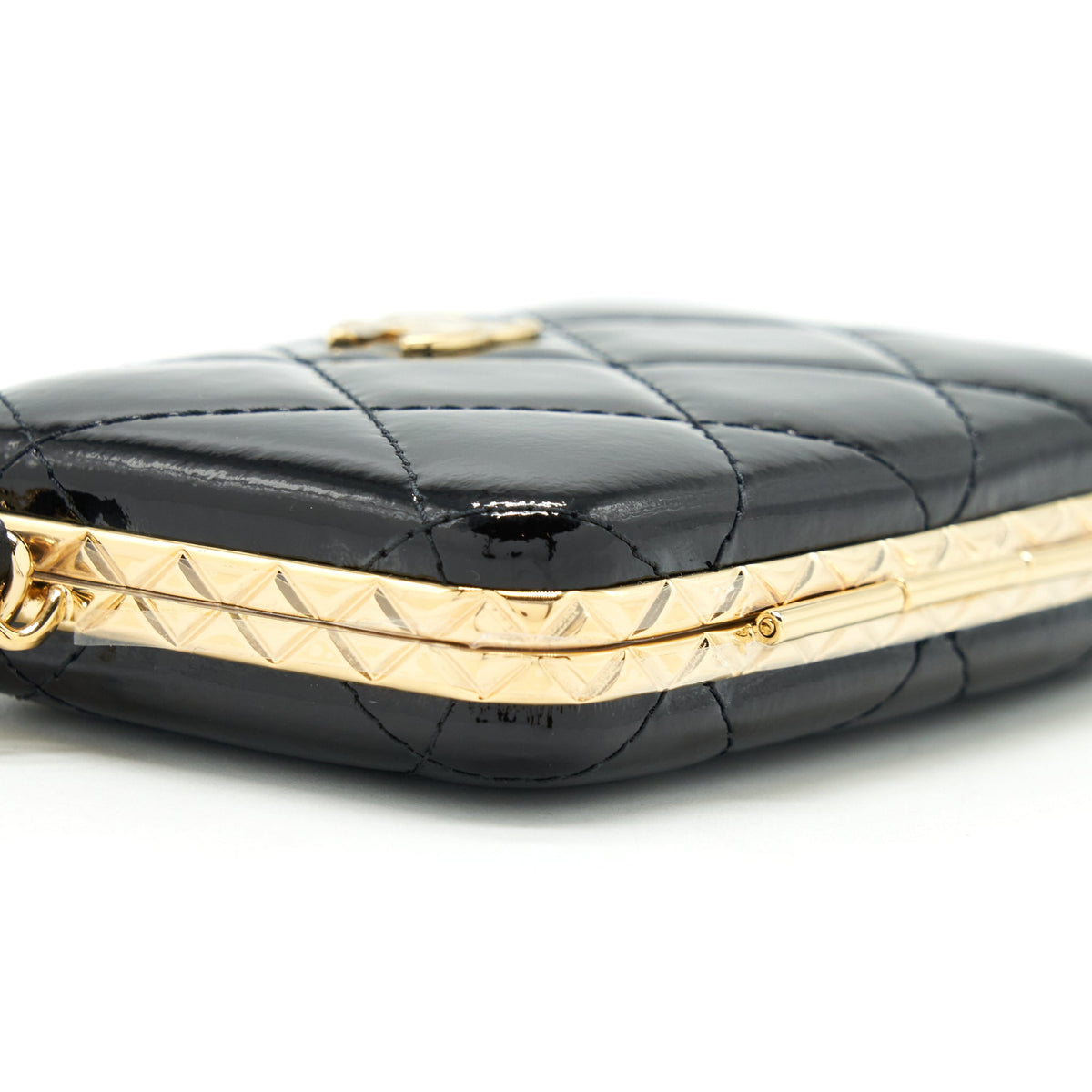 chanel-21a-mini-clip-box-with-chain-patent-black-lghw