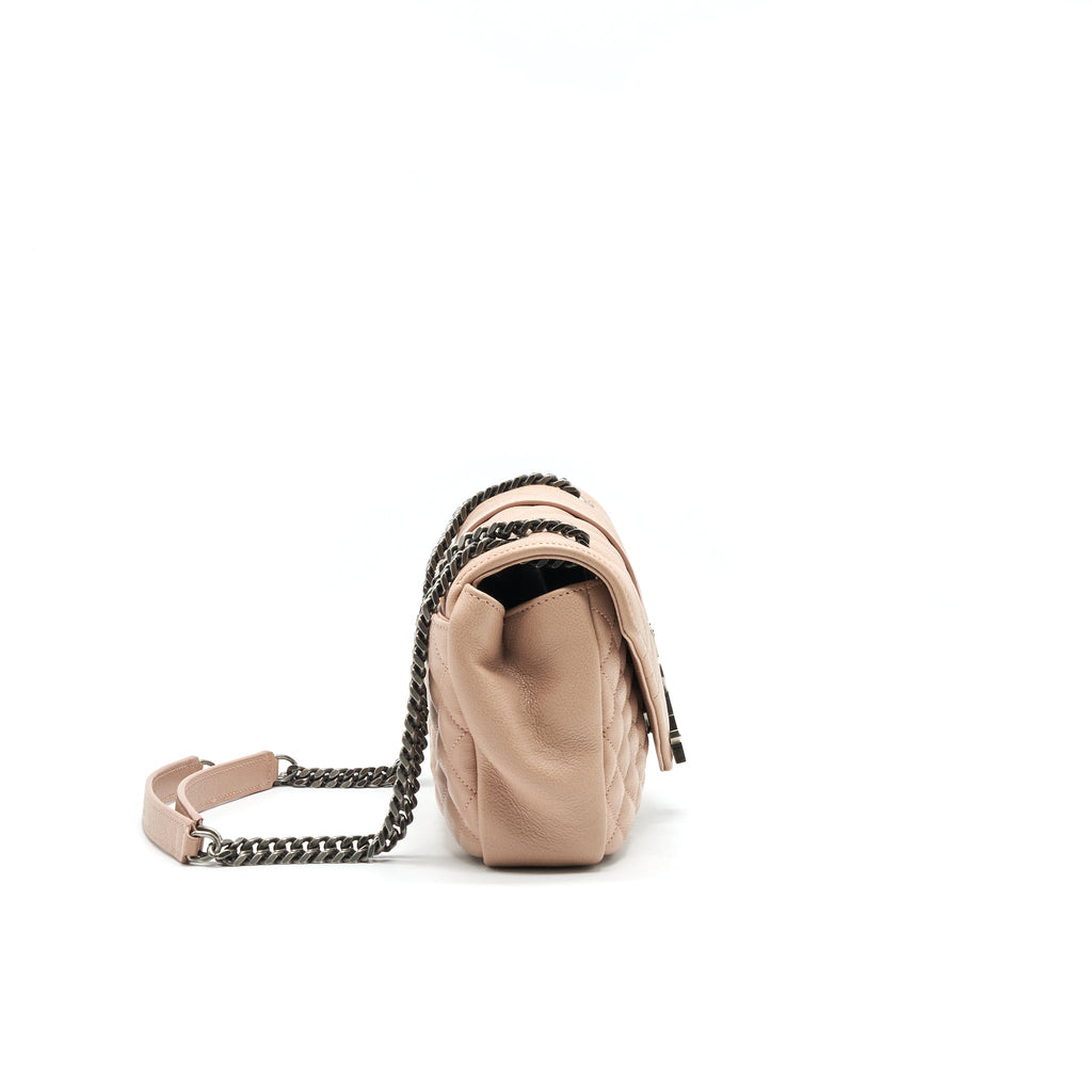 saint-laurent-monogram-envelope-bag-dusty-rose