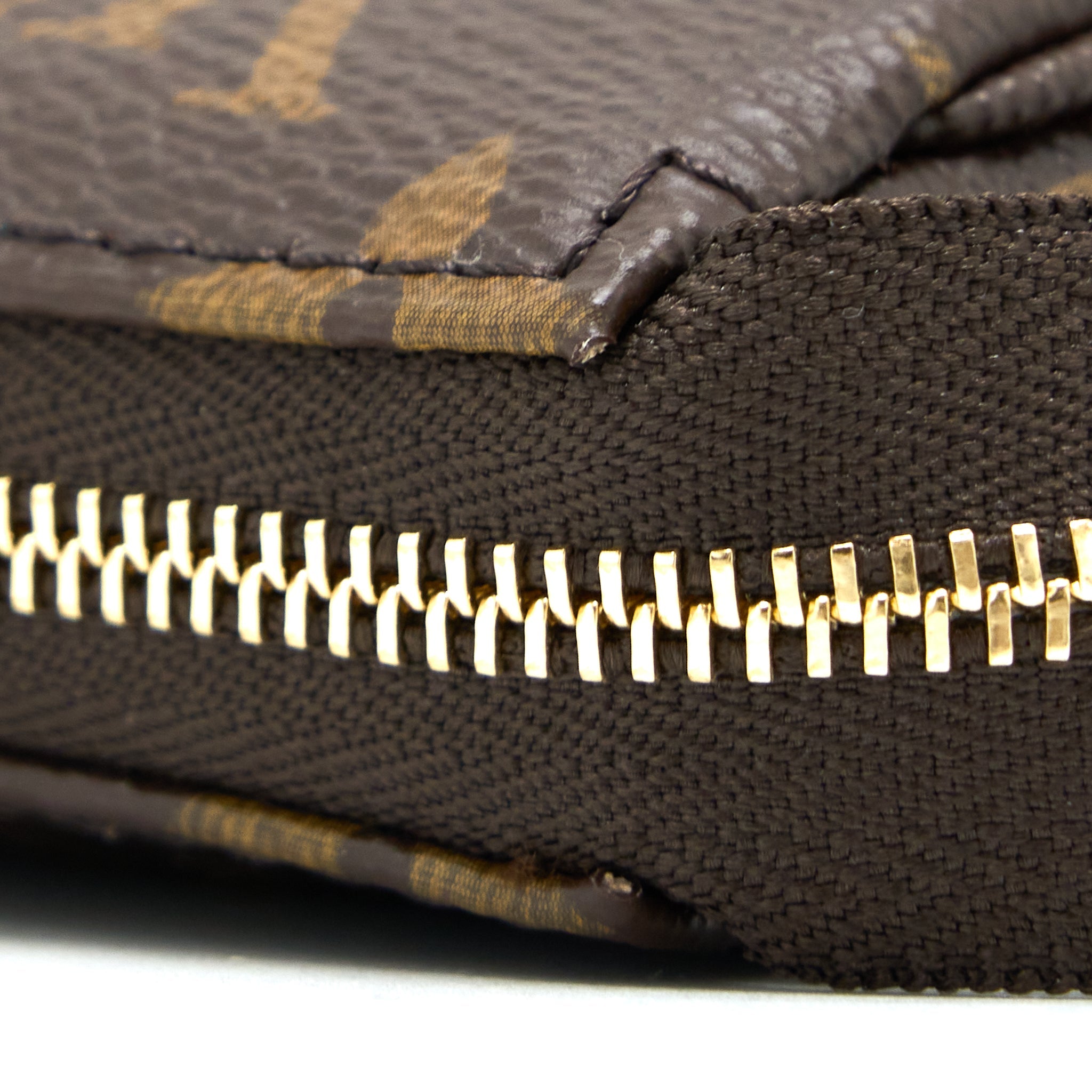 copy-of-louis-vuitton-pochette-accessories-monogram-canvas-ghw-new-version