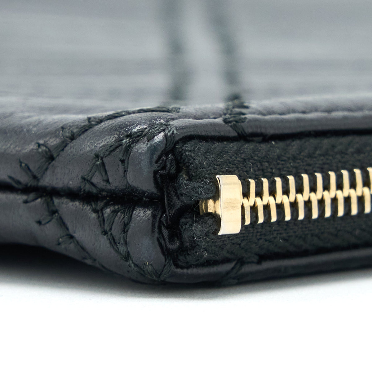chanel-quilted-pouch-with-tassel-black-lghw