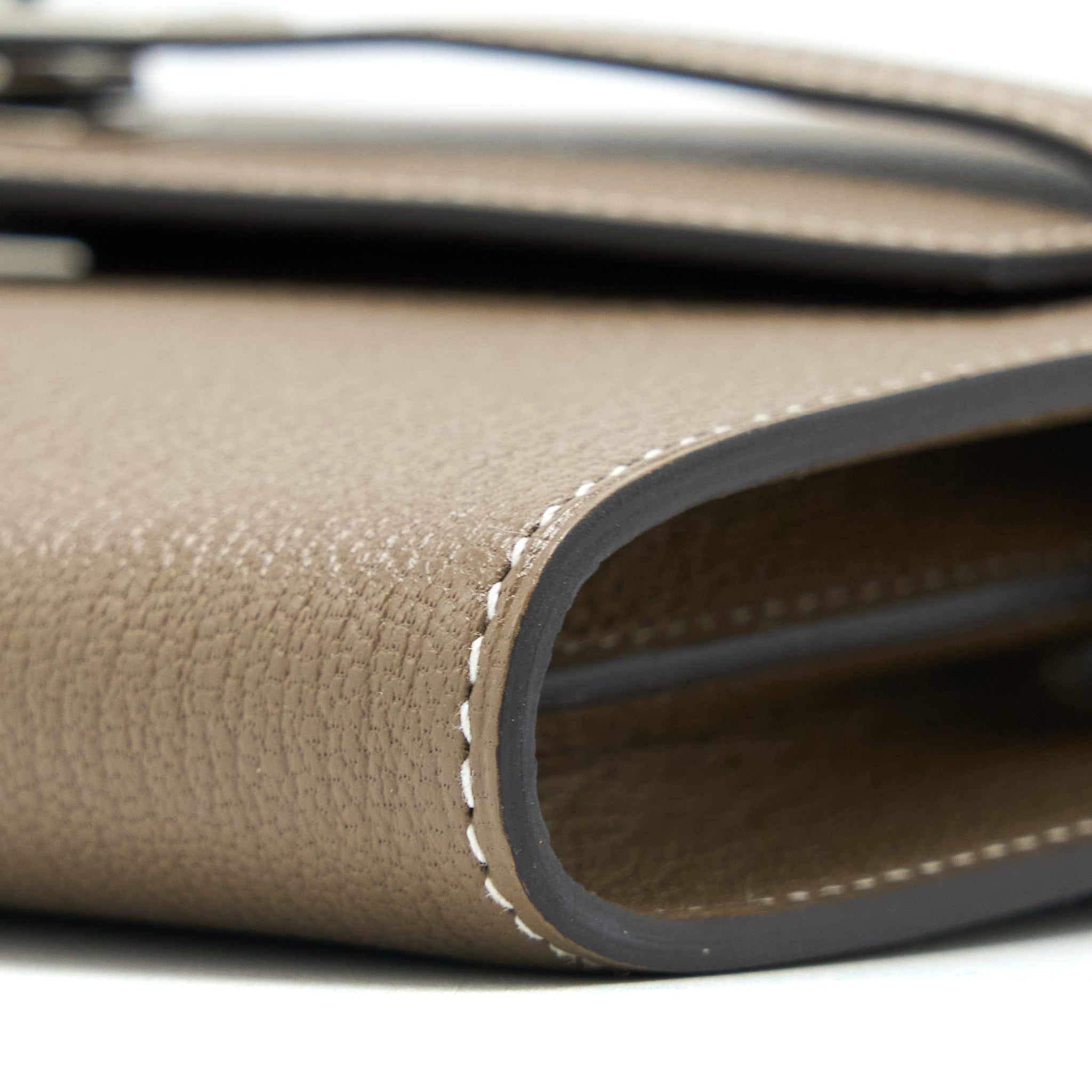 hermes-kelly-to-go-chevre-mysore-etoupe-shw-stamp-u