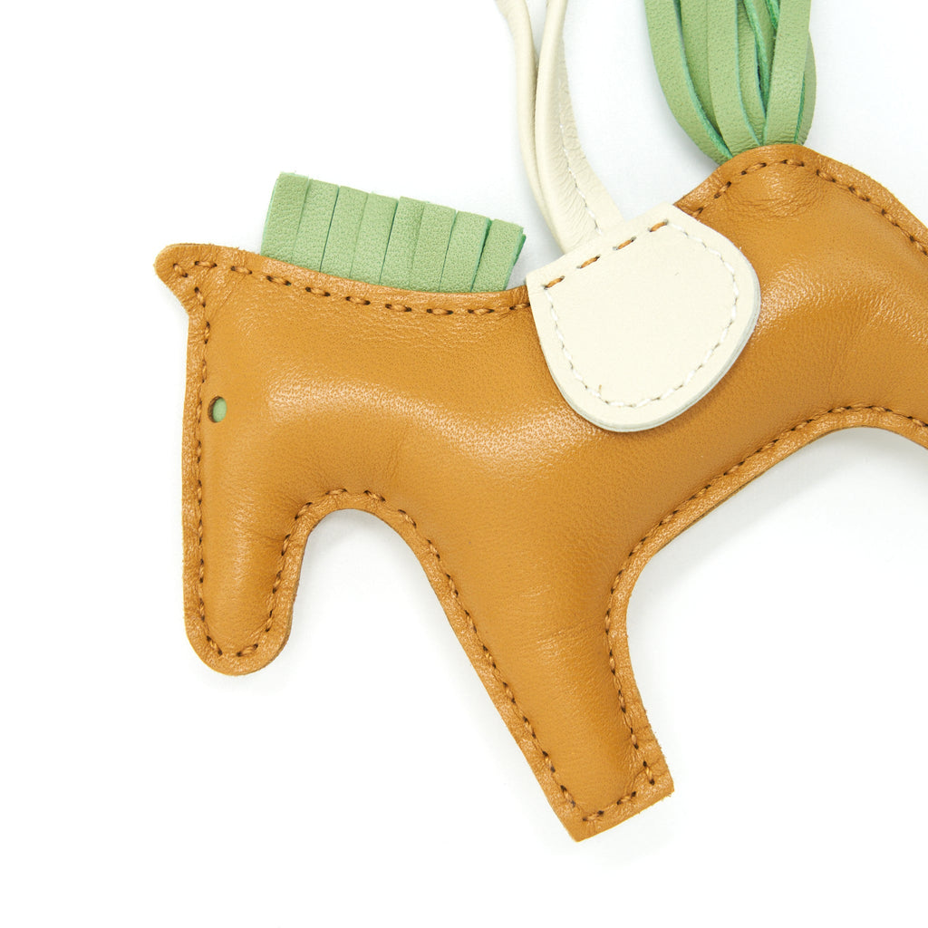 hermes-rodeo-pm-bag-charm-sesame-craie-vert-criquit