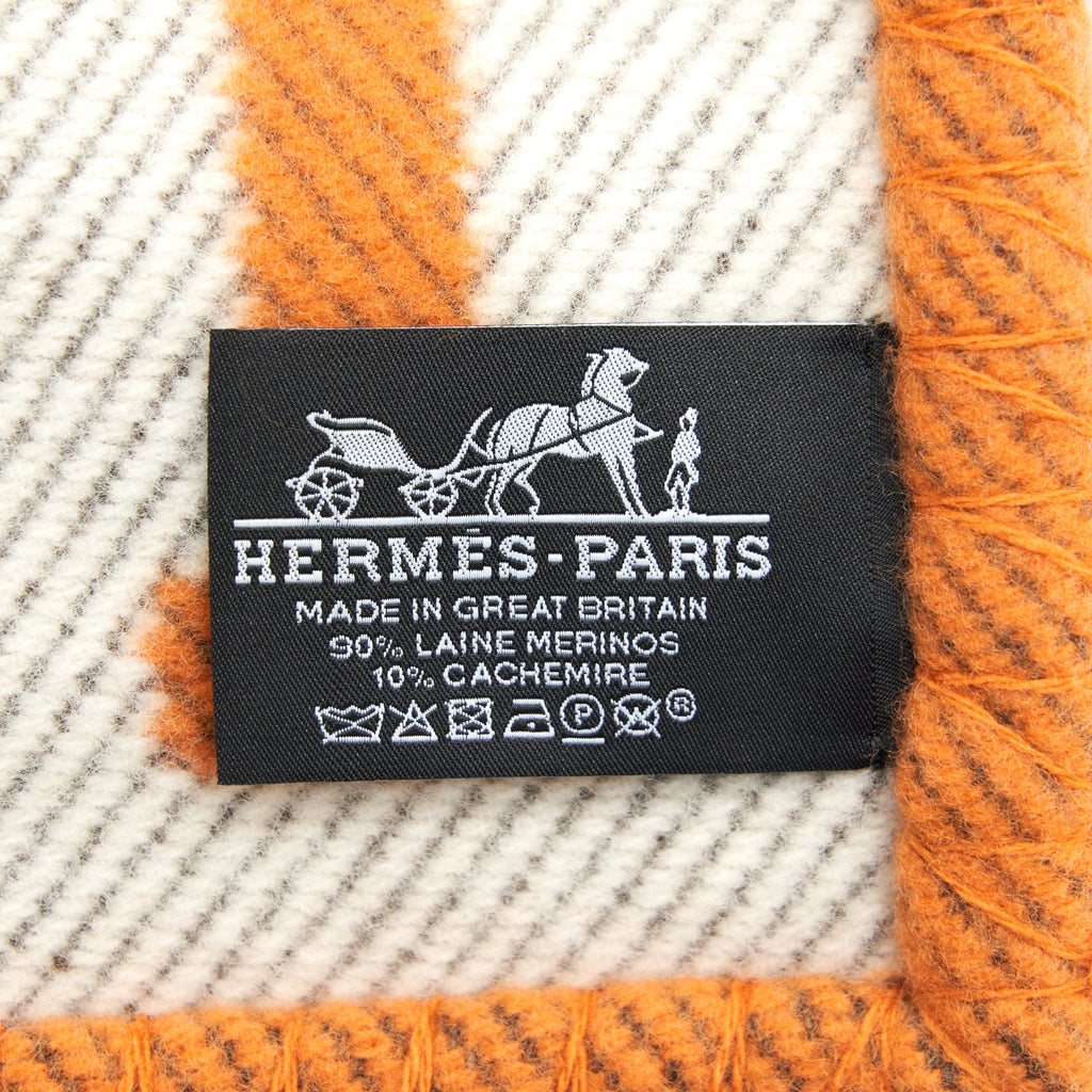 hermes-avalon-throw-blanket-ecru-potiron