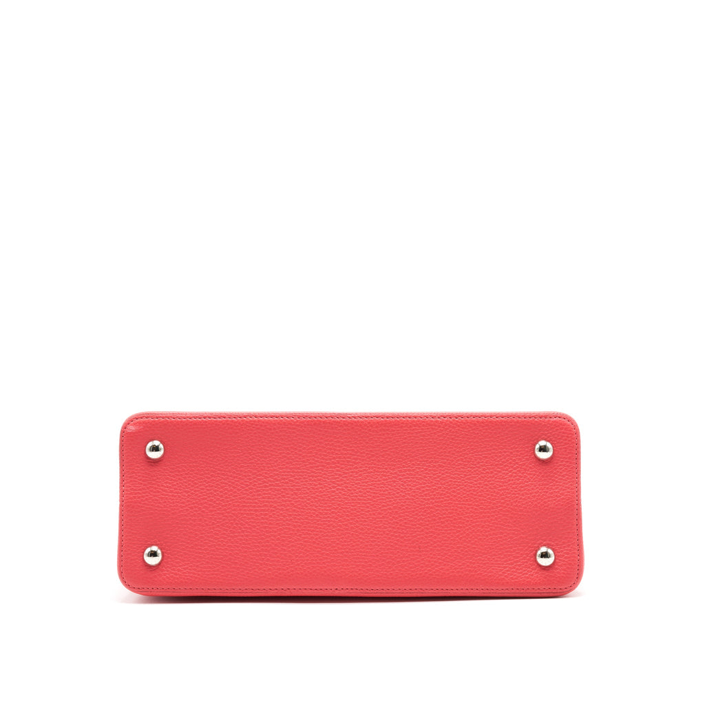 louis-vuitton-capucines-mm-pink-with-shw