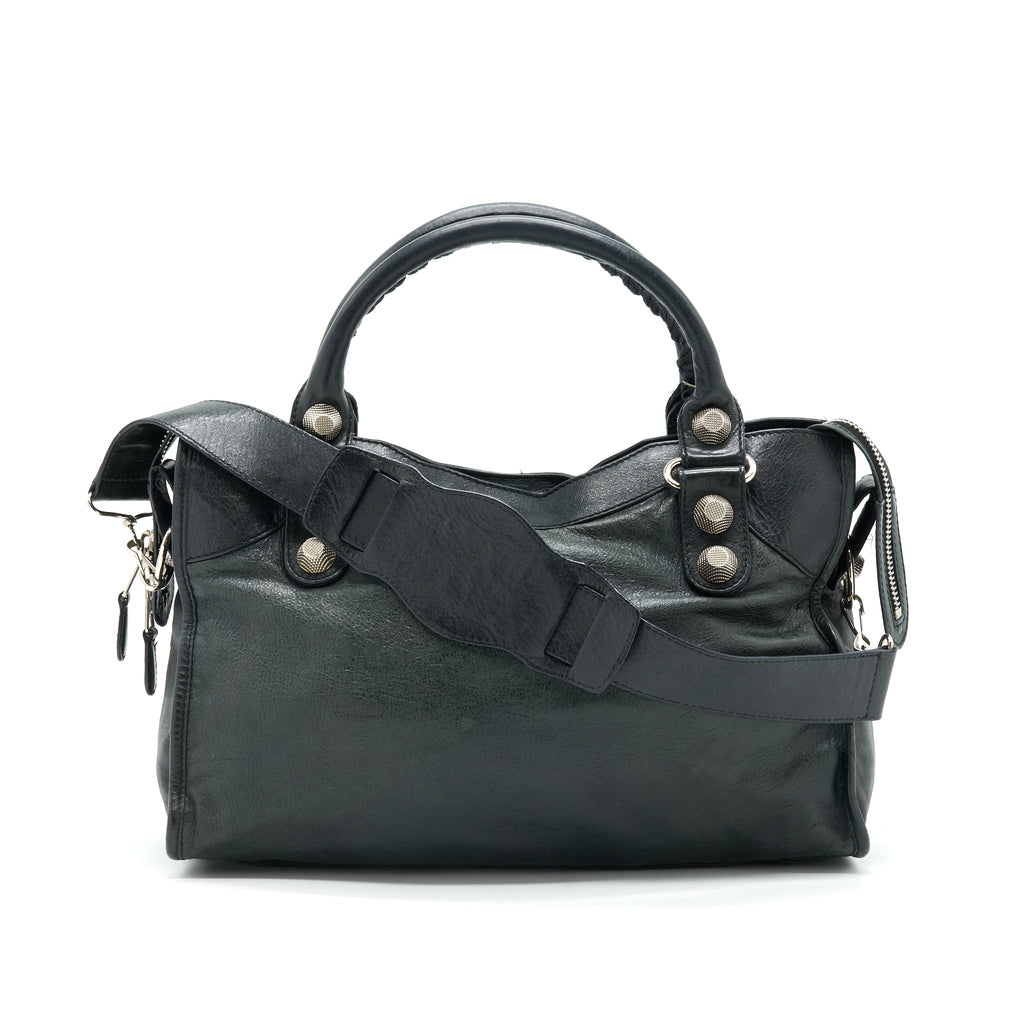 balenciaga-giant-city-in-black-shw