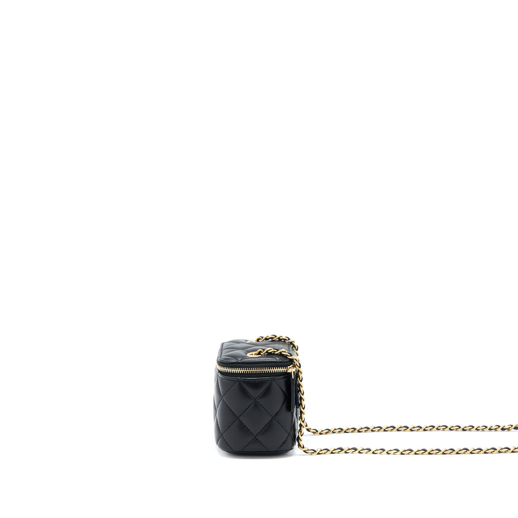 chanel-pearl-crush-mini-vanity-case-lambskin-black-lghw