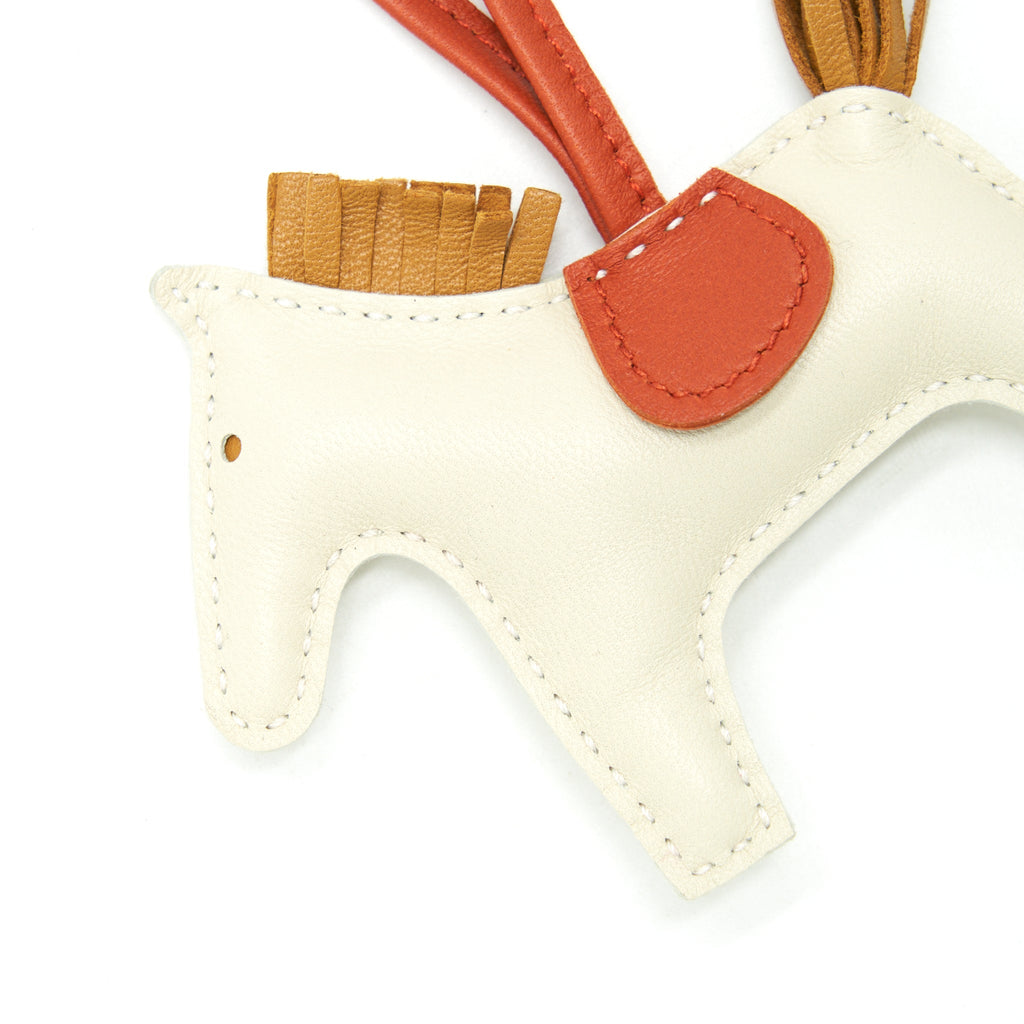hermes-rodeo-pm-bag-charm-craie-sesame-cornaline-1