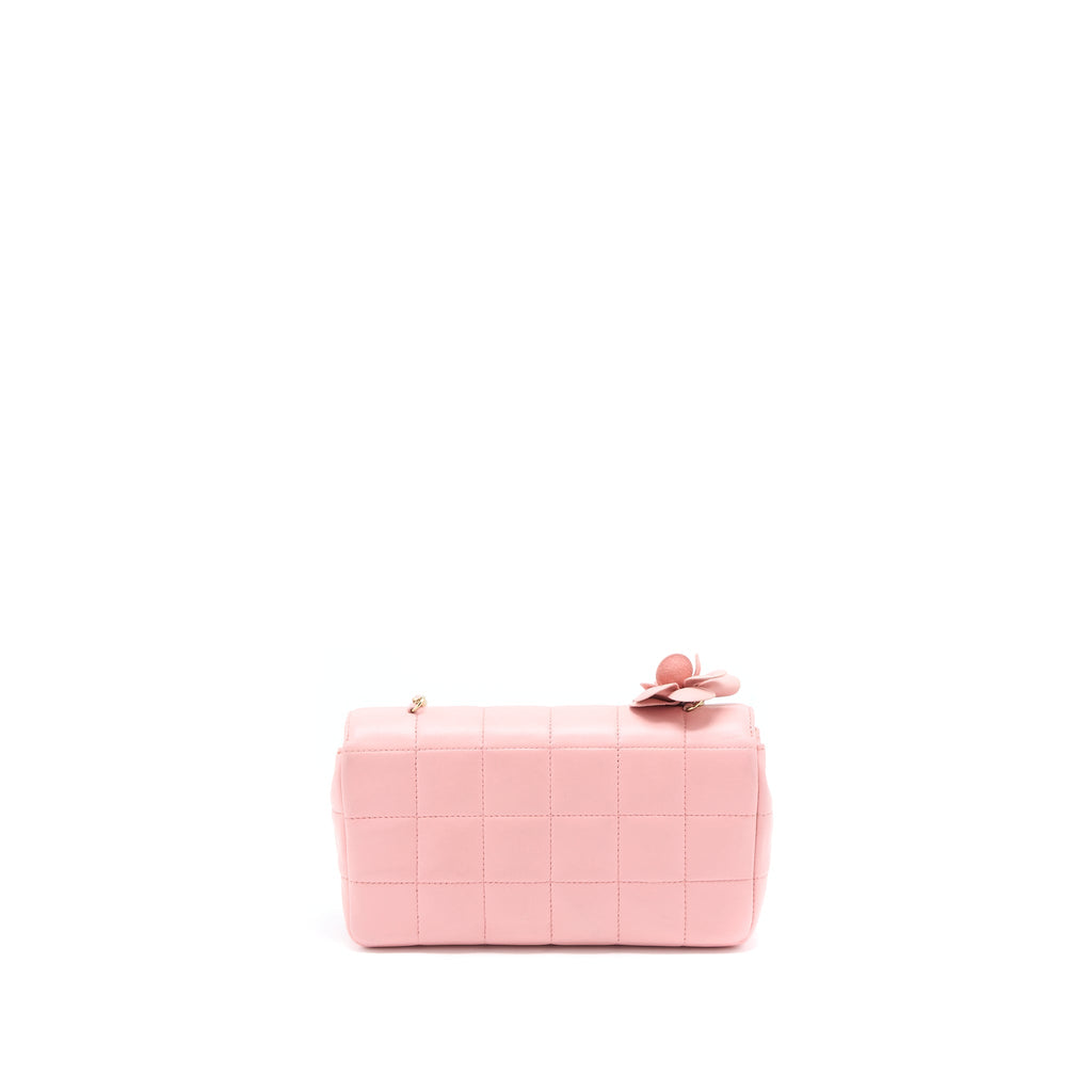 chanel-camellia-mini-flap-bag-lambskin-pink-ghw