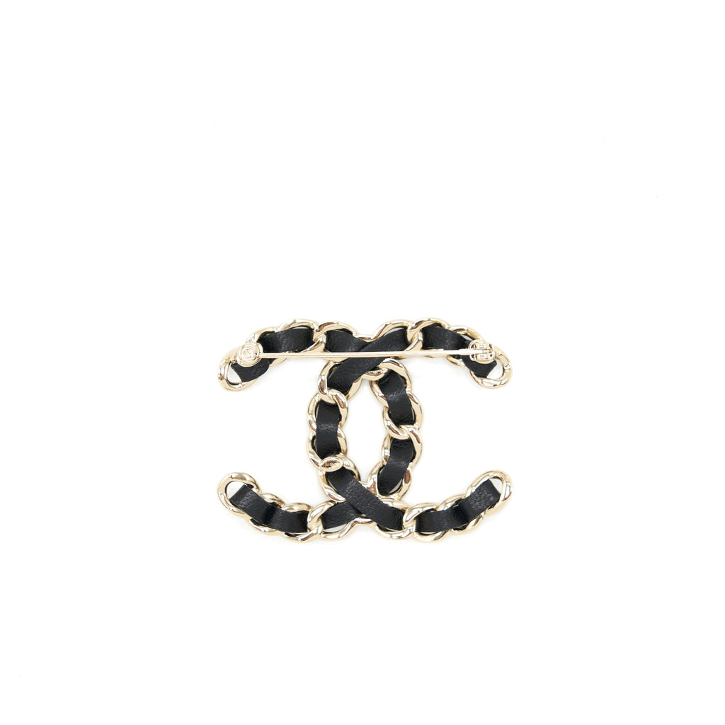 chanel-cc-with-leather-chain-brooch-black-lghw
