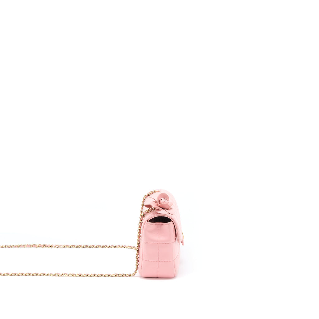 chanel-camellia-mini-flap-bag-lambskin-pink-ghw