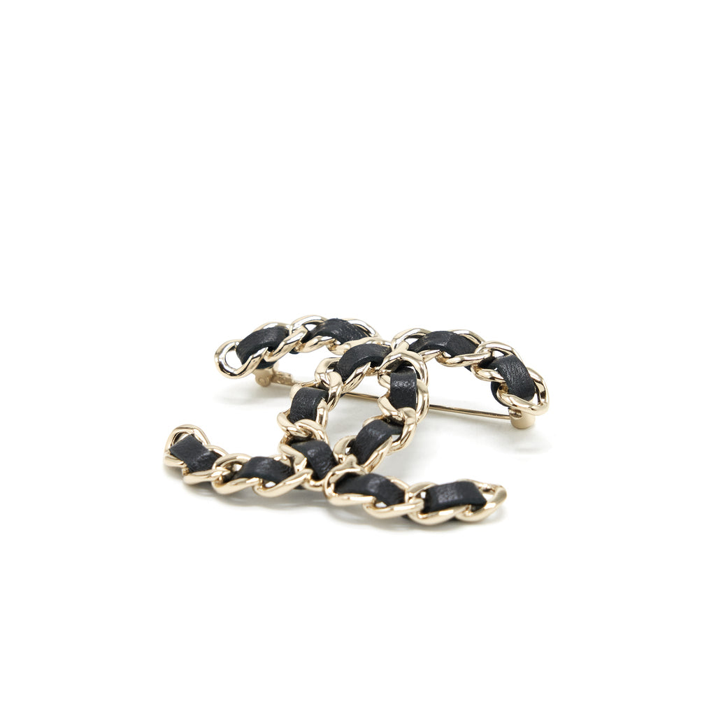 chanel-cc-with-leather-chain-brooch-black-lghw