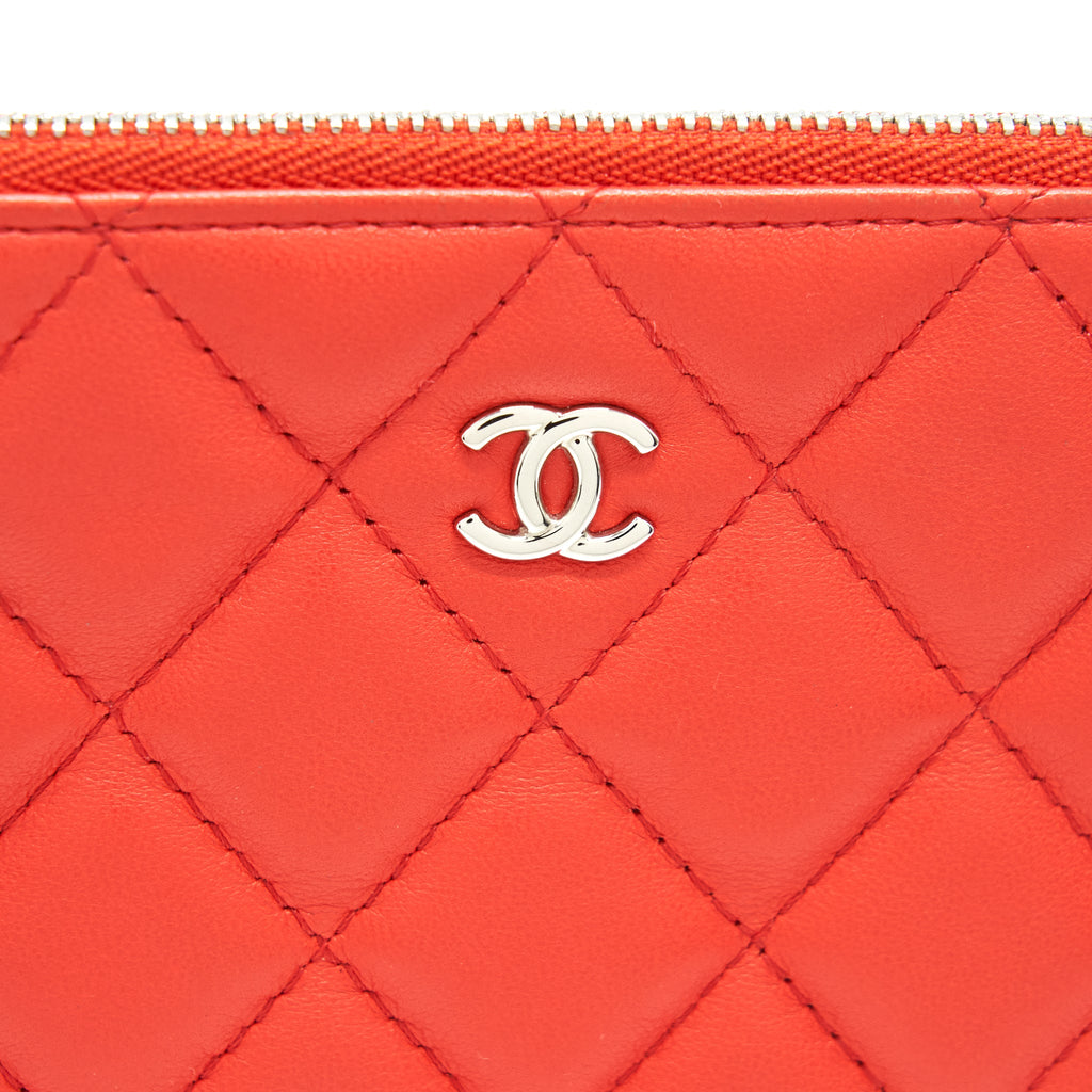 chanel-small-o-case-pouch-lambskin-red-shw