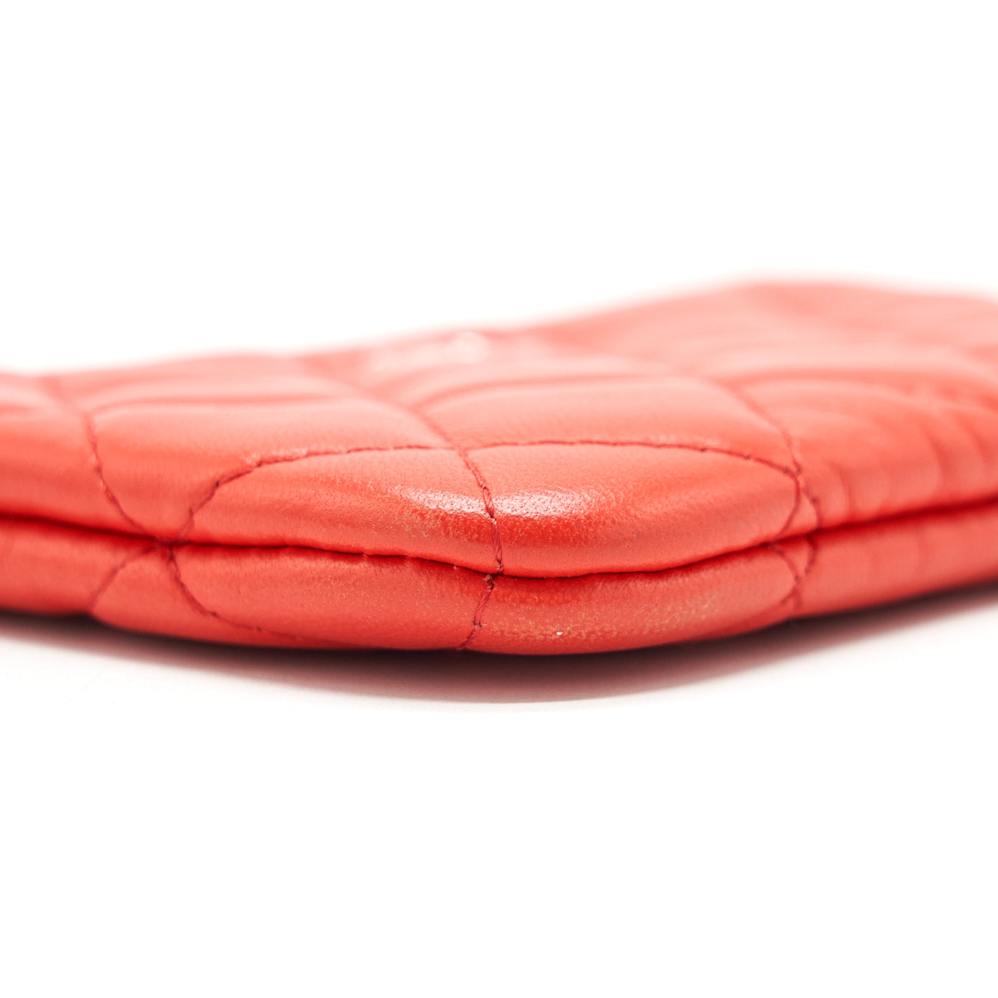 chanel-small-o-case-pouch-lambskin-red-shw