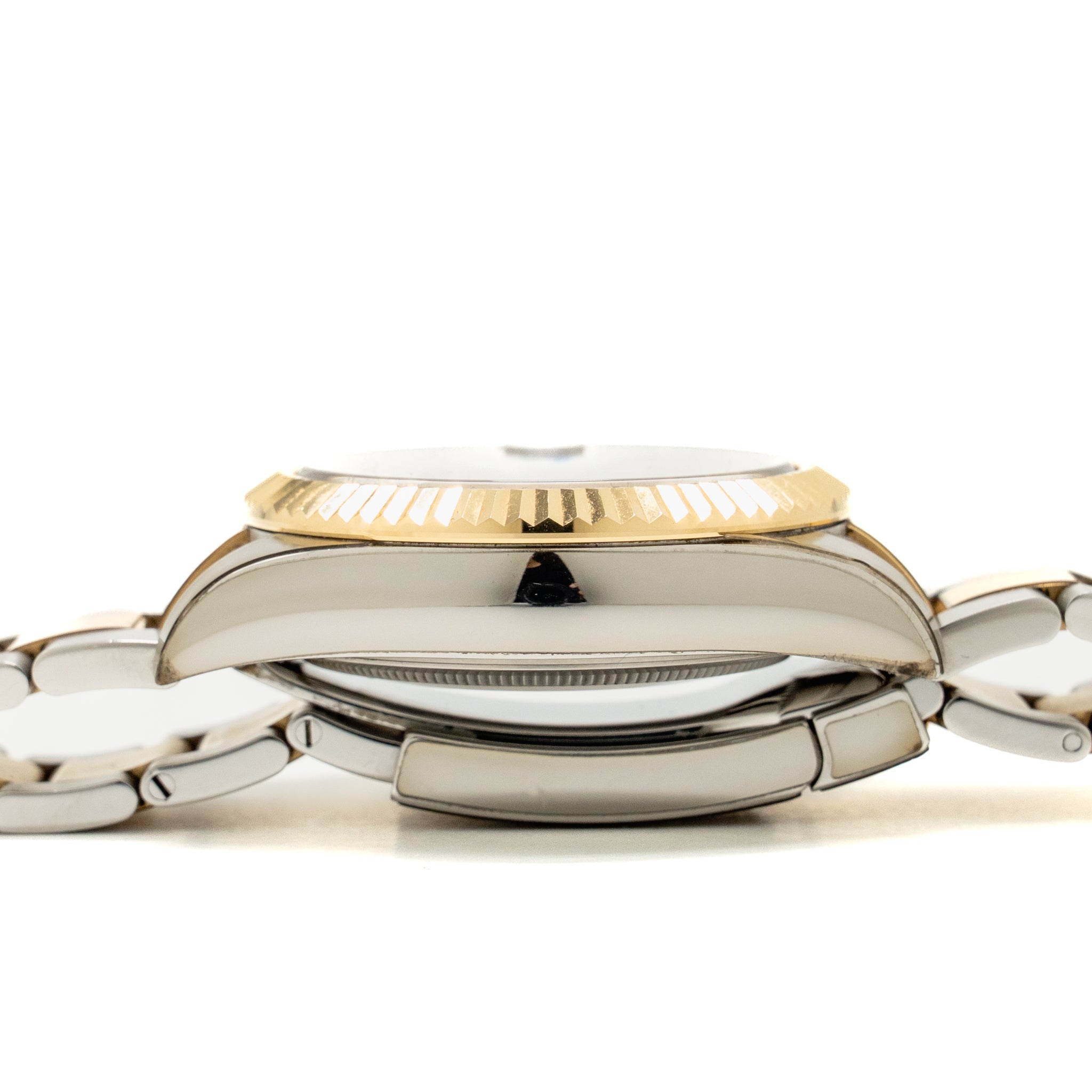 rolex-sky-dweller-42mm-oystersteel-yellow-gold-bright-black-dial-oyster-bracelet-m-336934