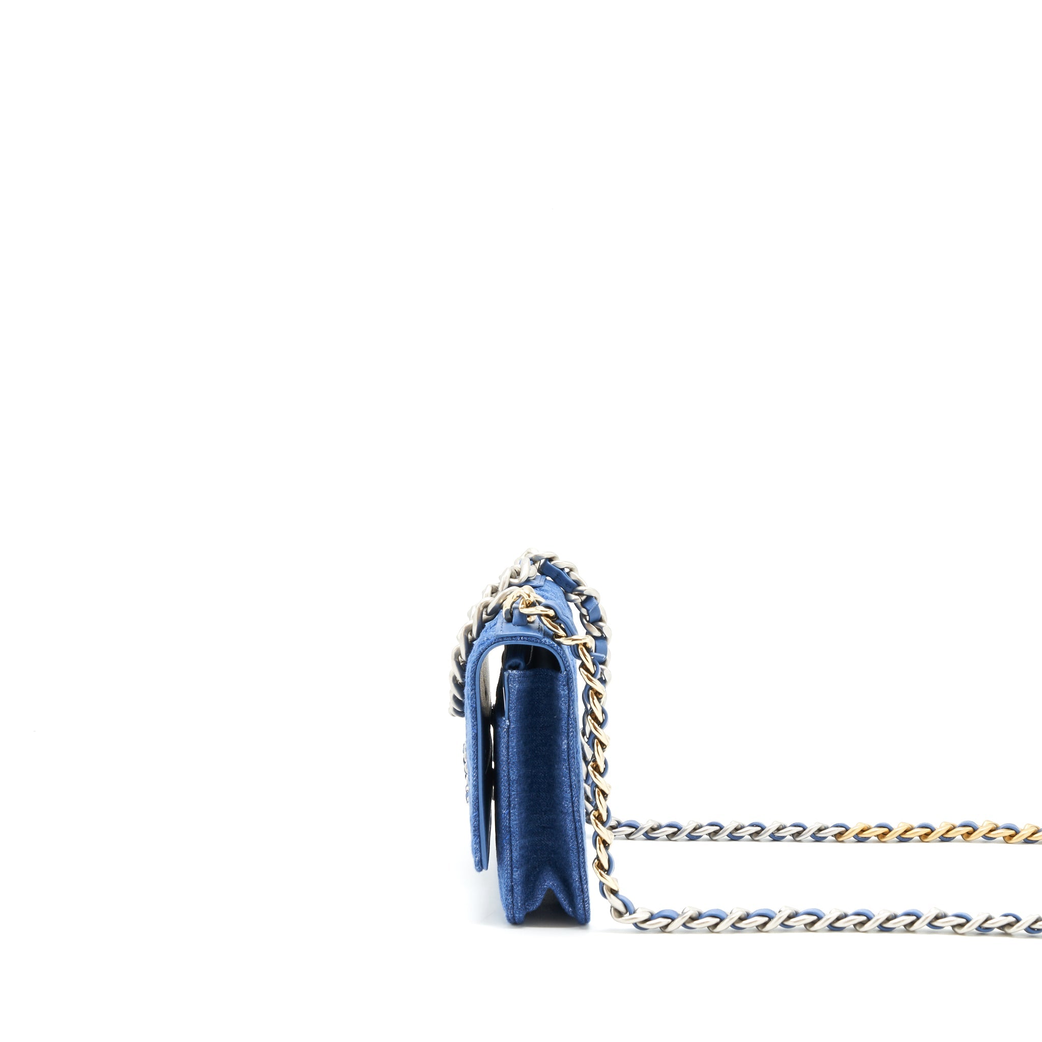 chanel-22p-denim-19-wallet-on-chain-lghw