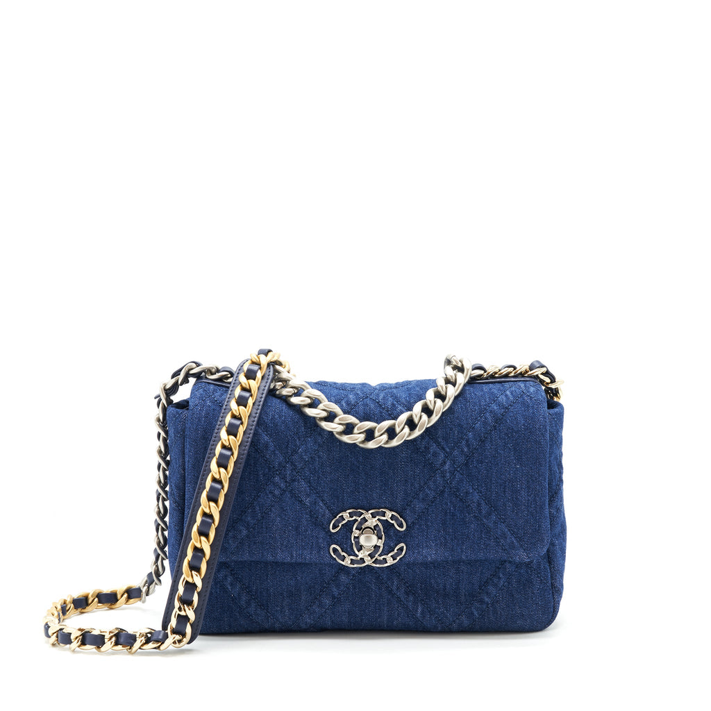 chanel-22p-denim-19-bag-small-shw