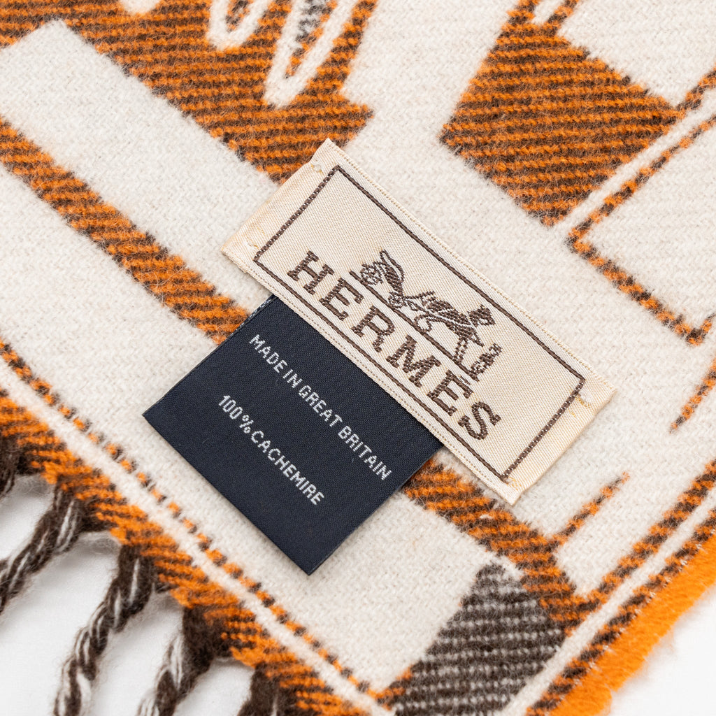 hermes-sea-surf-and-fun-muffler-cashmere-orange-brun-ivoire