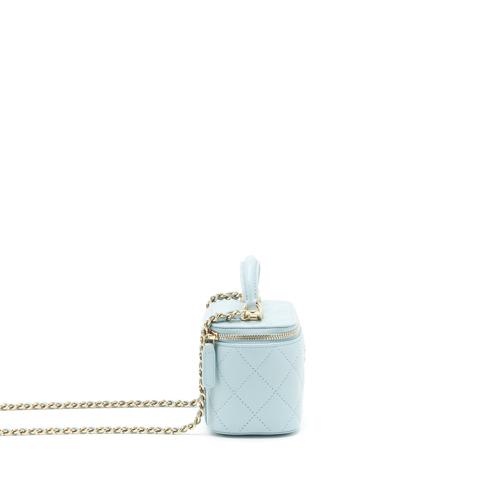 chanel-22s-mini-top-handle-vanity-case-lambskin-light-blue-lghw