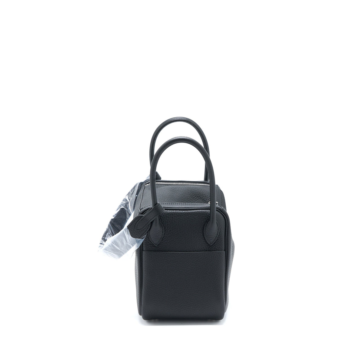 hermes-lindy-26-clemence-black-shw-stamp-u
