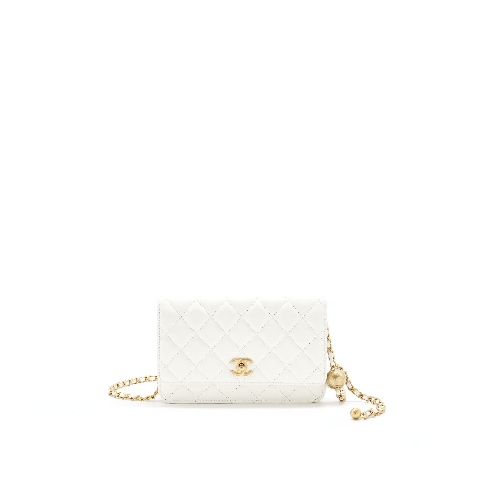 chanel-pearl-crush-wallet-on-chain-white-ghw