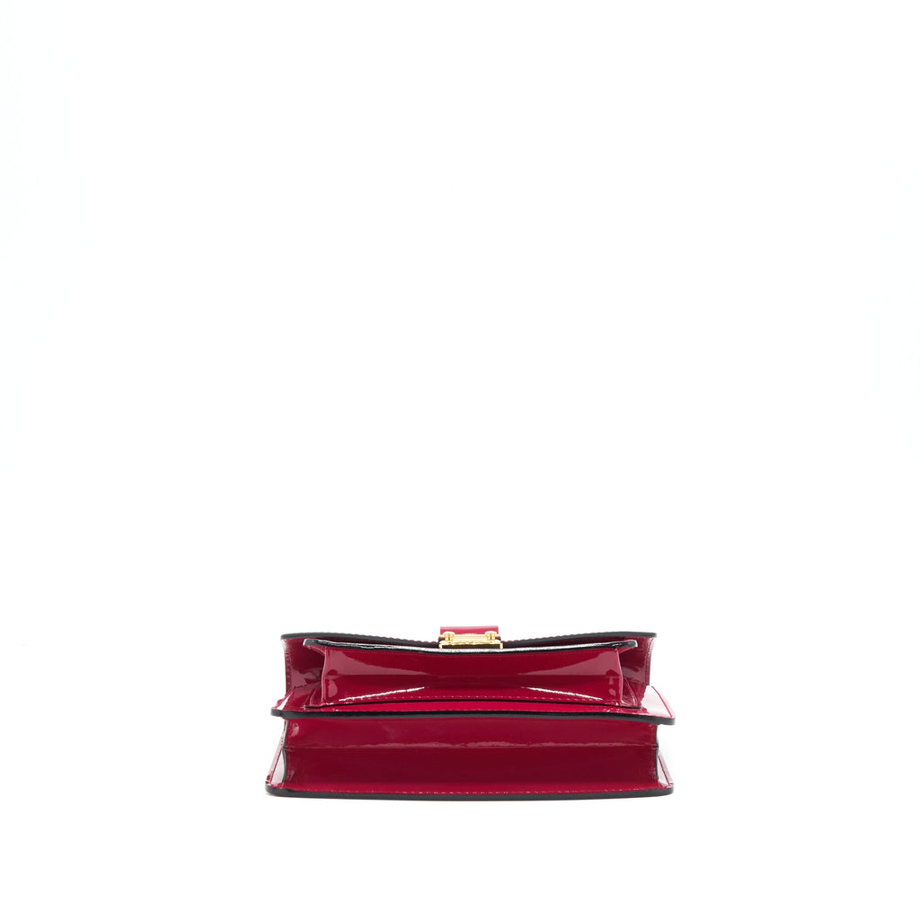 louis-vuitton-messenger-bag-crossbody-patent-raspberry-red-ghw