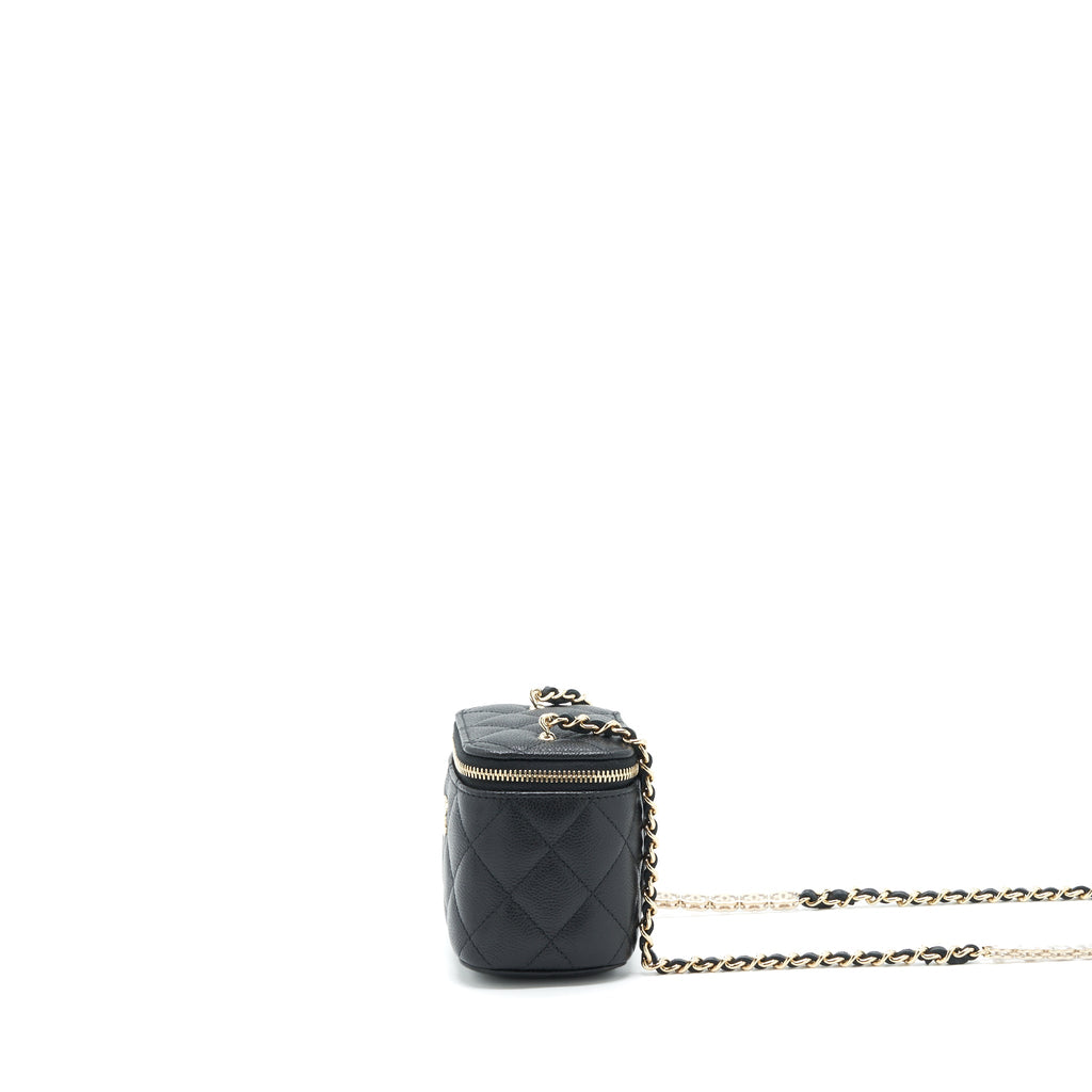 chanel-mini-vanity-with-chain-caviar-black-lghw-2
