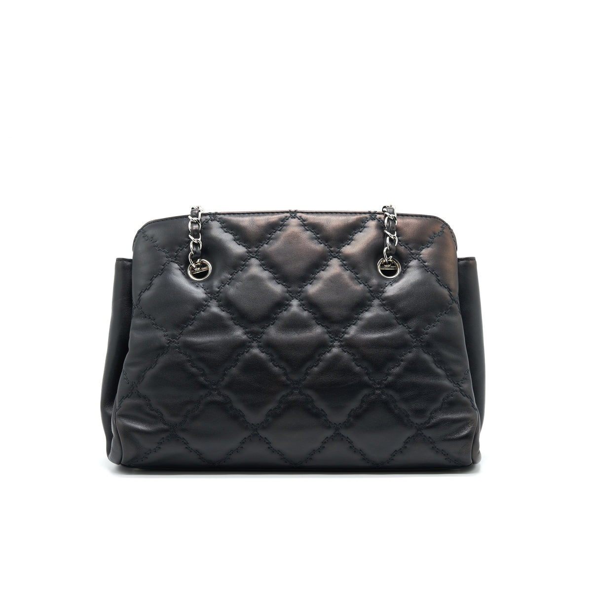 chanel-quilted-tote-bag-serial-17
