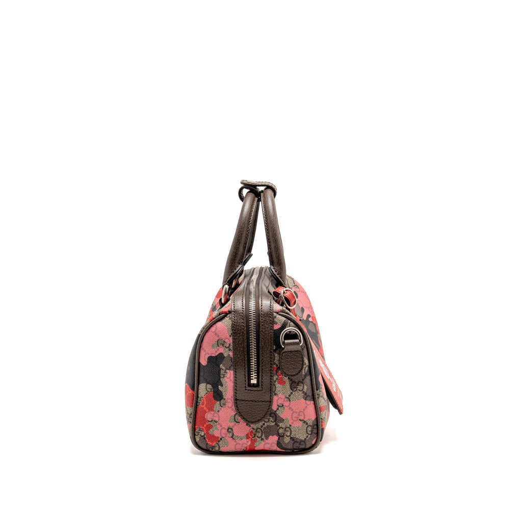 gucci-gg-small-duffle-bag-pink-red