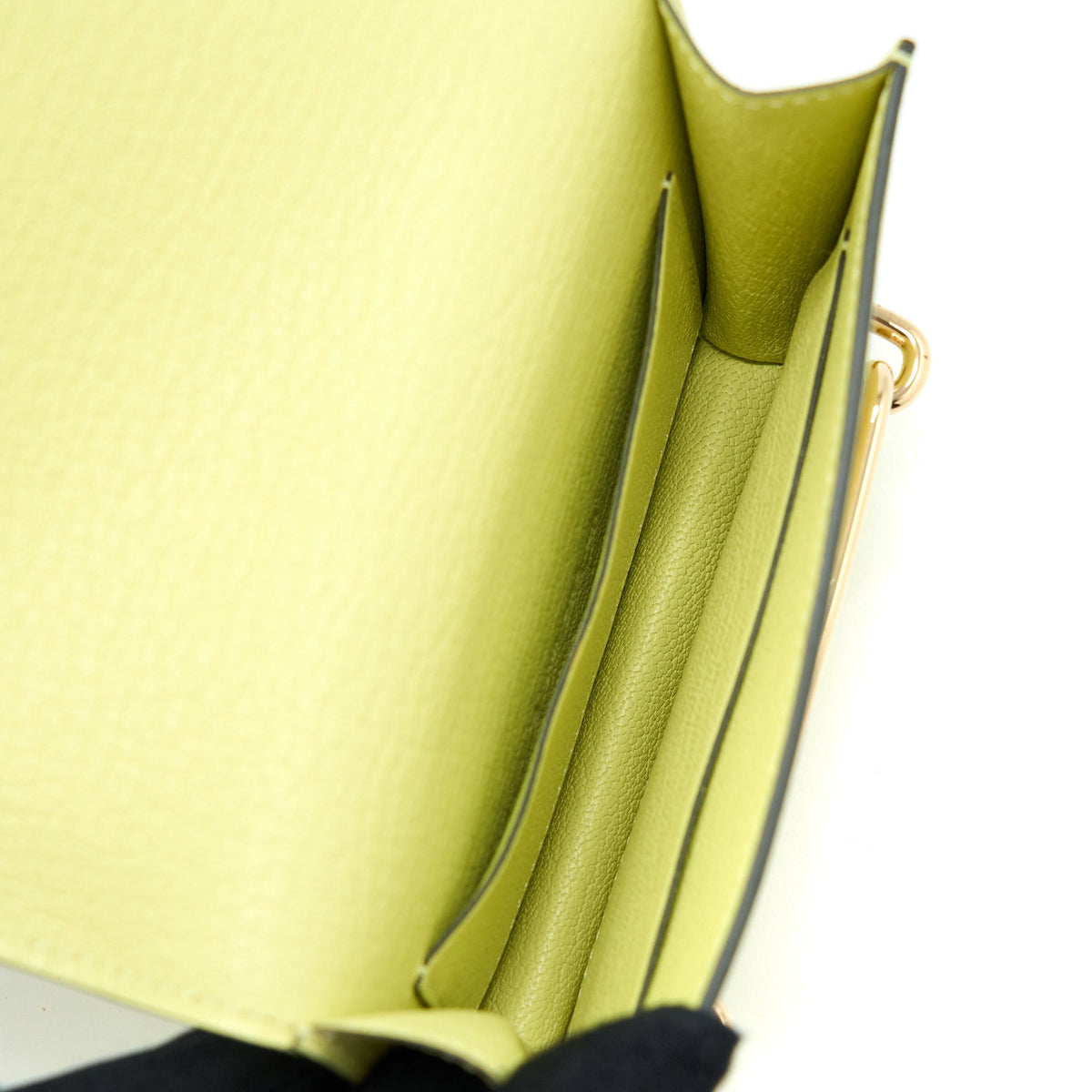 hermes-roulis-slim-mysore-goatskin-r9-jaune-bourgeon-lghw-stamp-z