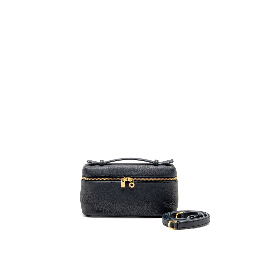 loro-piana-extra-pocket-l19-grained-calfskin-black