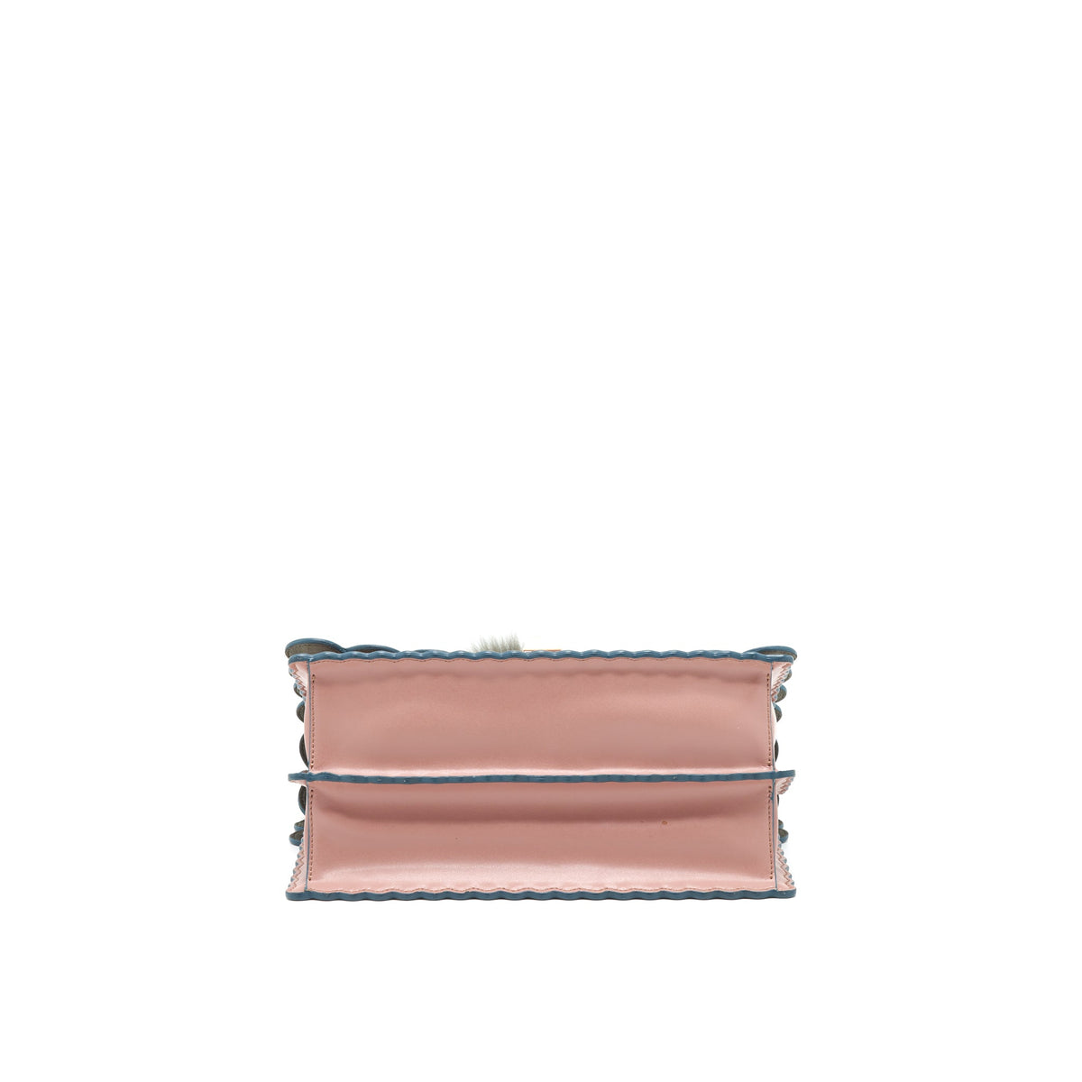 fendi-kan-i-with-extra-bag-charm-pink