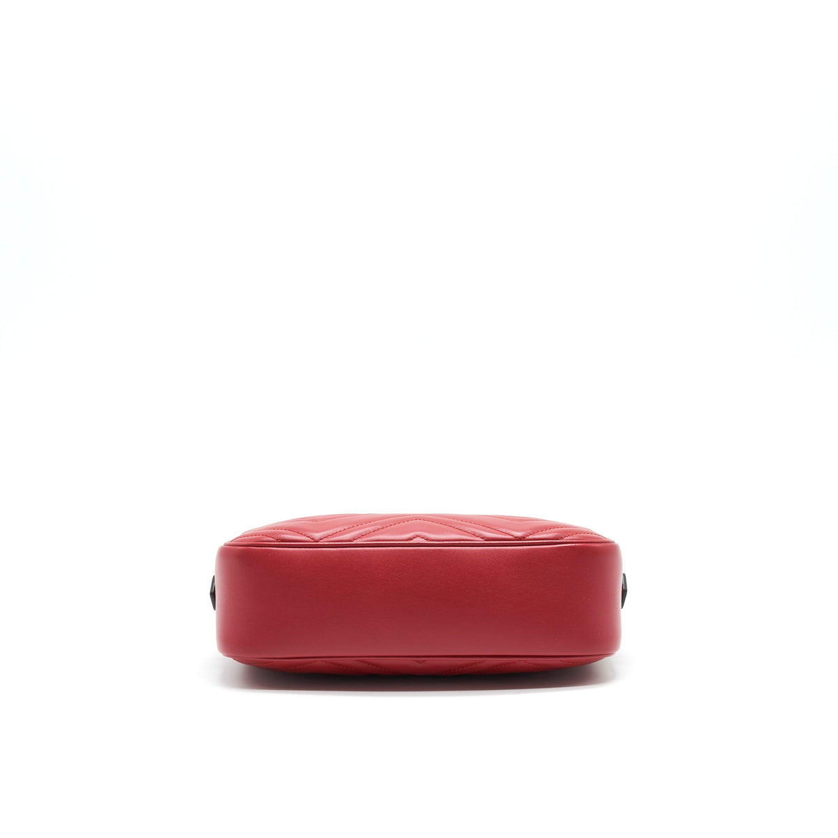 gucci-marmont-camera-bag-in-red