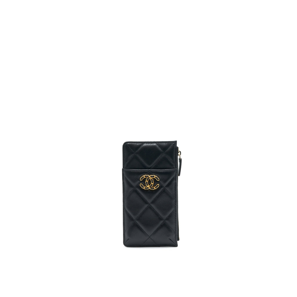 chanel-19-phone-and-card-holder-lambskin-quilted-black